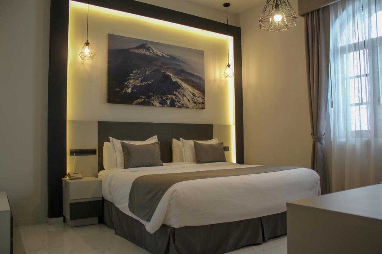 Hotel Boutique Casona De Santa Clara プエブラ エクステリア 写真